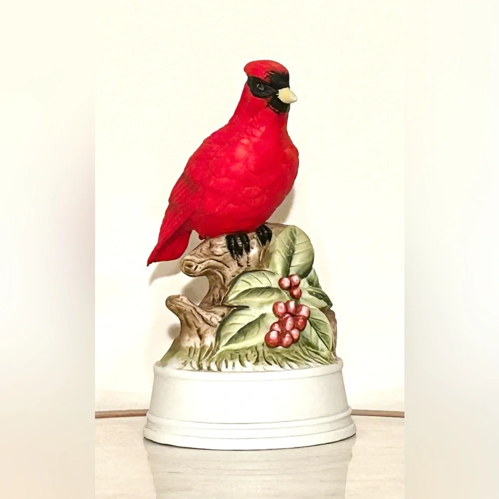 Red Cardinal Bird Figurine Ceramic Decorative Accent
